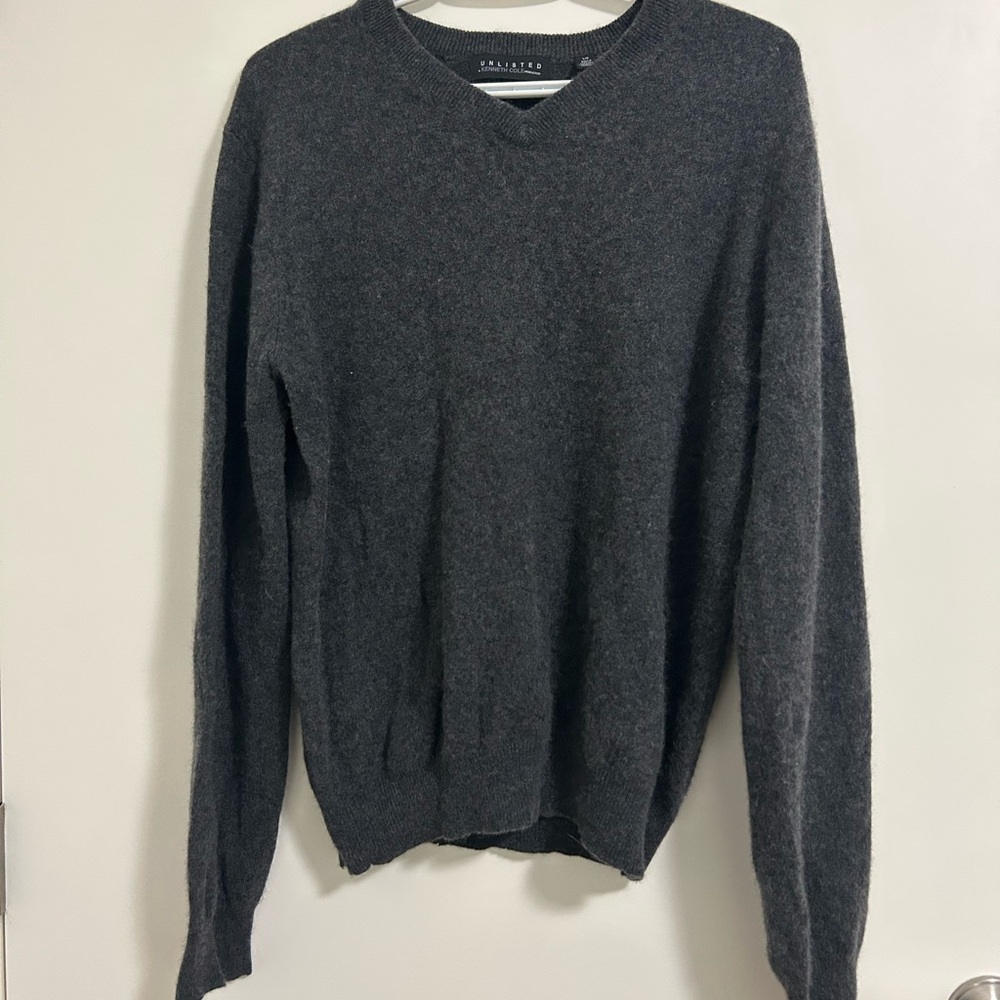Unlisted Kenneth Cole 100% Cashmere V-Neck Sweater Size L Charcoal Grey Women’s